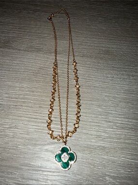 New Gold plated Jade Green Clover Pendant Necklace with Rhinestone Flowers